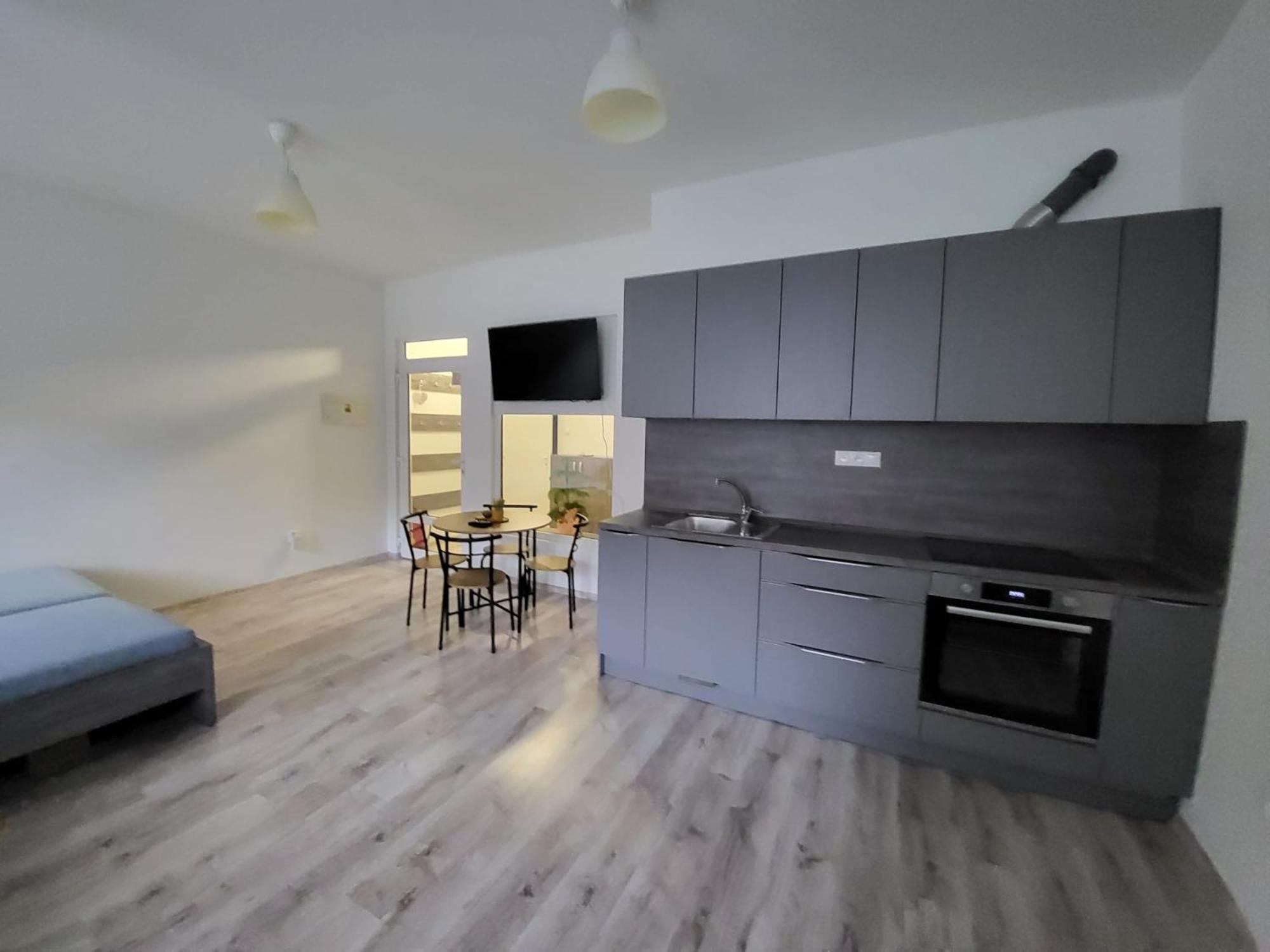Apartman נובה בניה מראה חיצוני תמונה